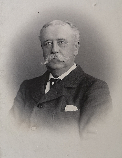 1905 - T Outterson Wood