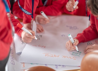 Gwobr Ymchwil Genedlaethol Iechyd Meddwl Pobl Ifanc CBSeic Cymru 2024/25