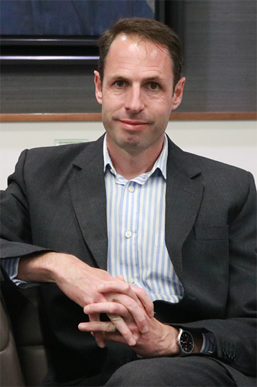 Dr Darren Minshall (OPSIG)o