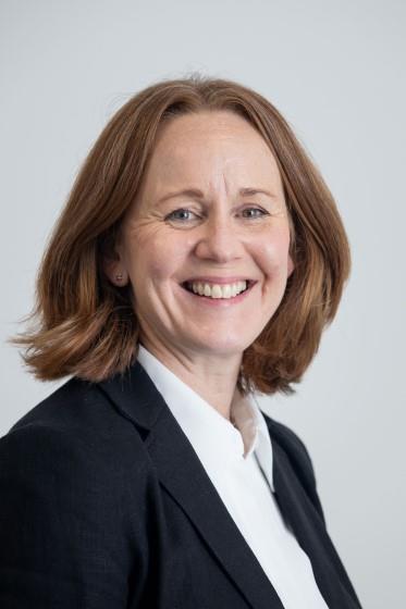 Corinne Bishop 373x560